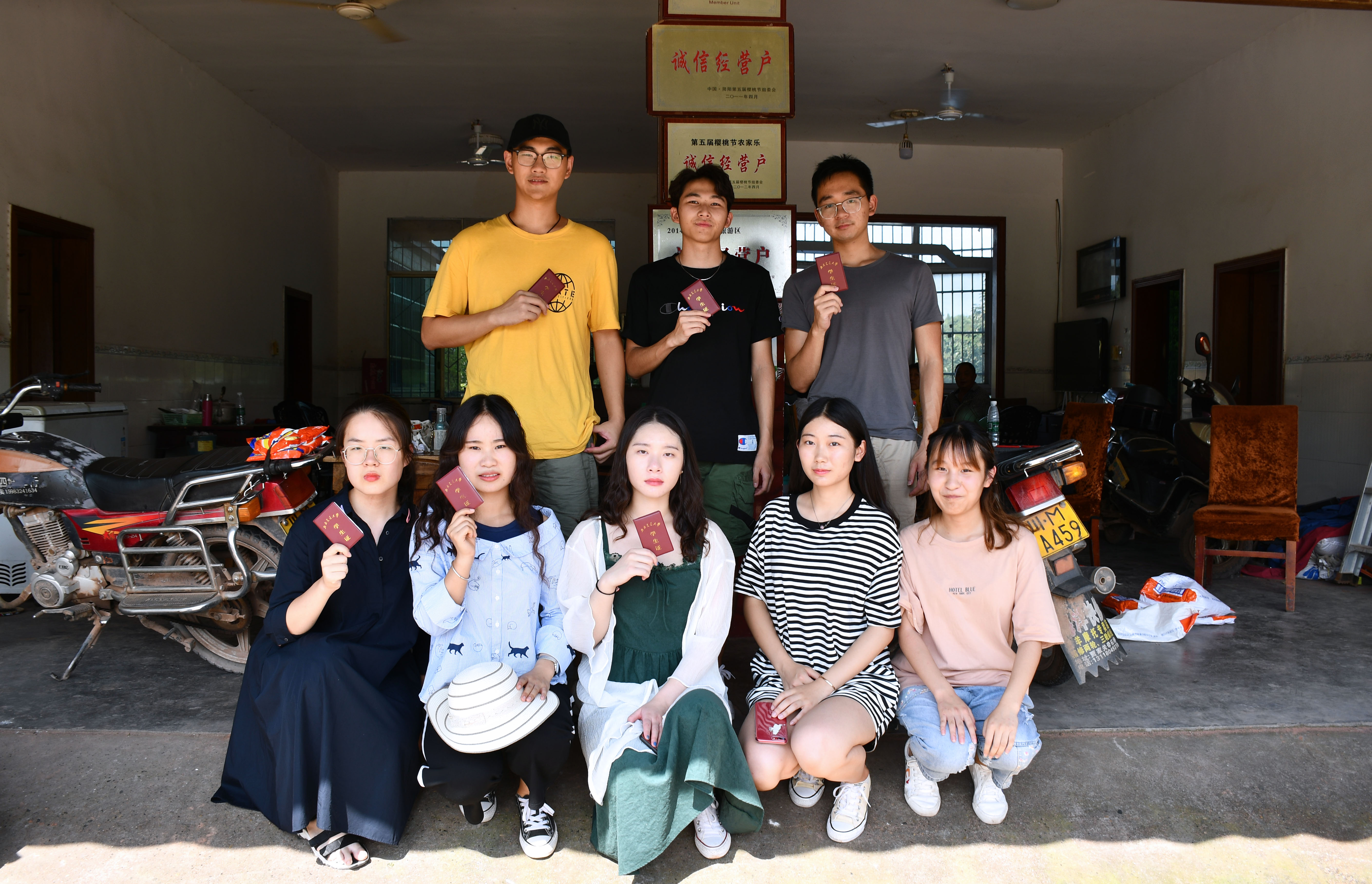 1566282336599009254.jpg 8.jpg