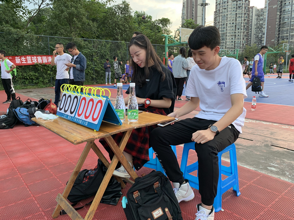 1569473090763039426.jpg 3.jpg